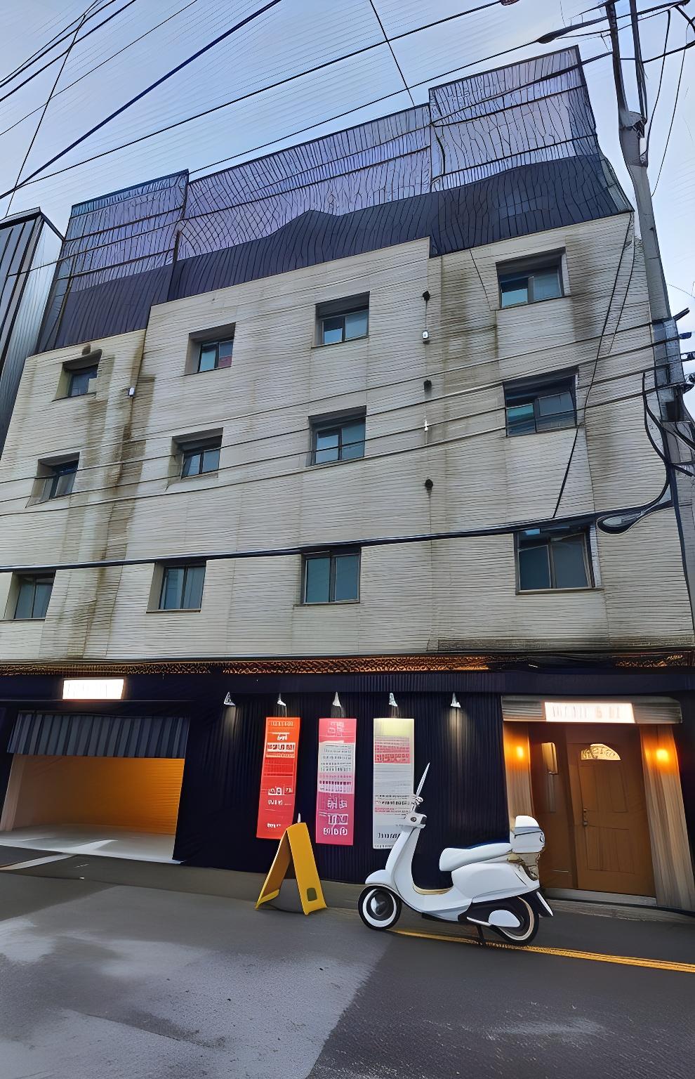 Hotel The Hit 45/45