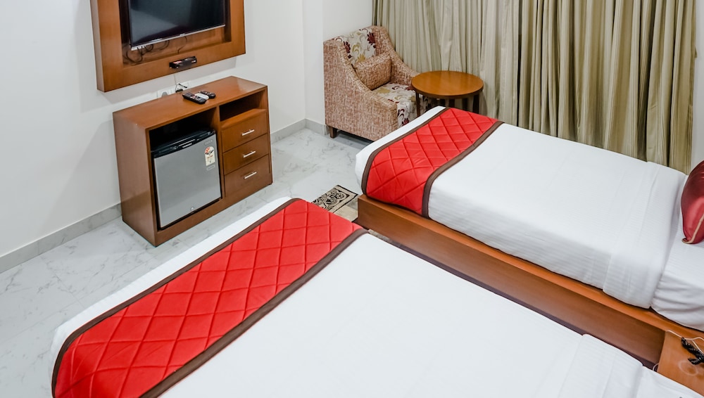 Siesta Navi Mumbai 23/41
