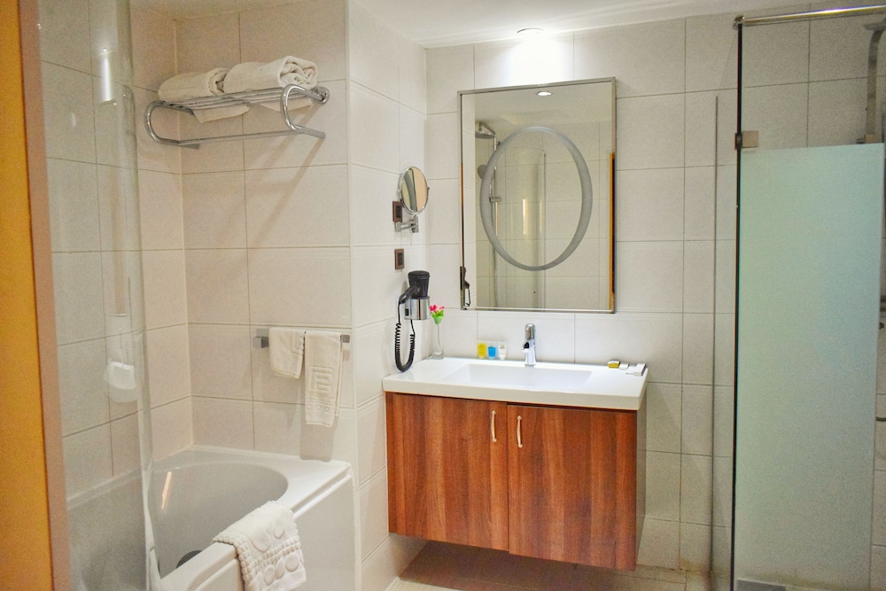 Grand Pela Hotel and Suites 39/44