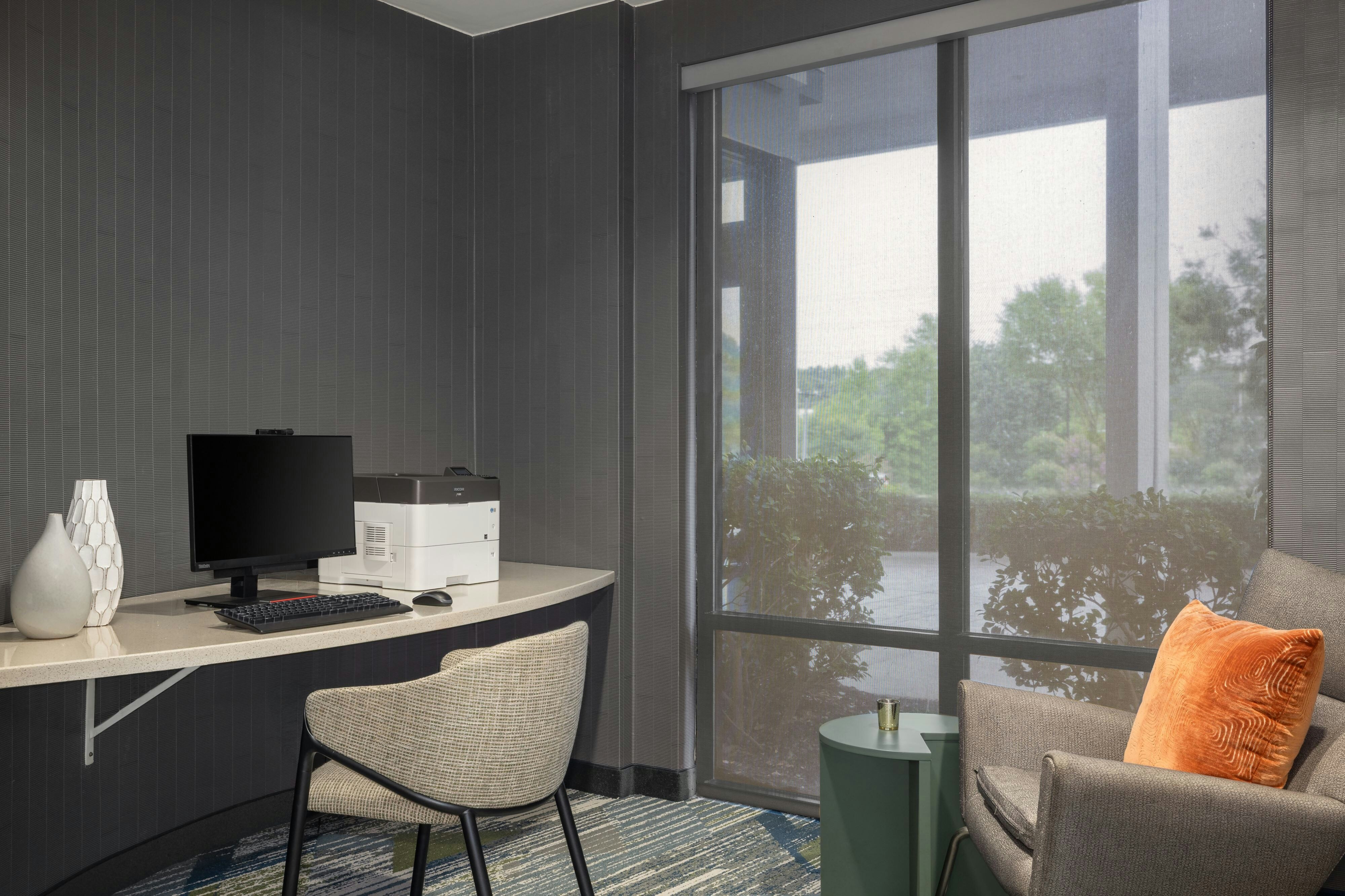 Springhill Suites Winston Salem Hanes Mall 18/24