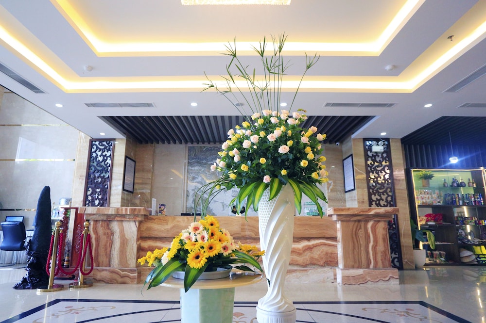 Luxtery Hotel 6/71