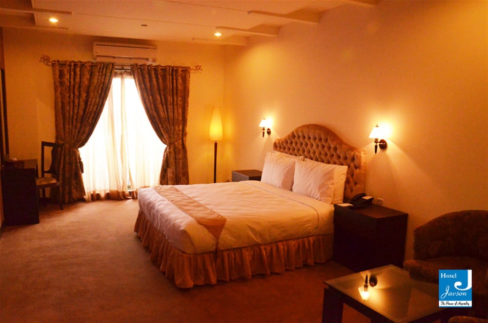 Hotel Javson Sialkot 35/60