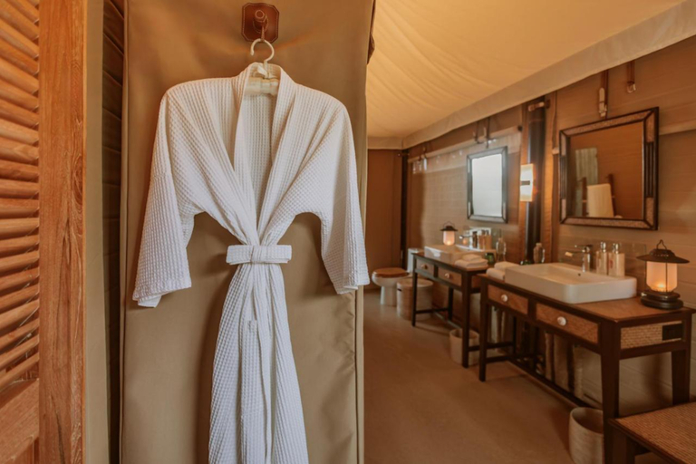 2 Bedrooms, Lagoon, Pool, Tent