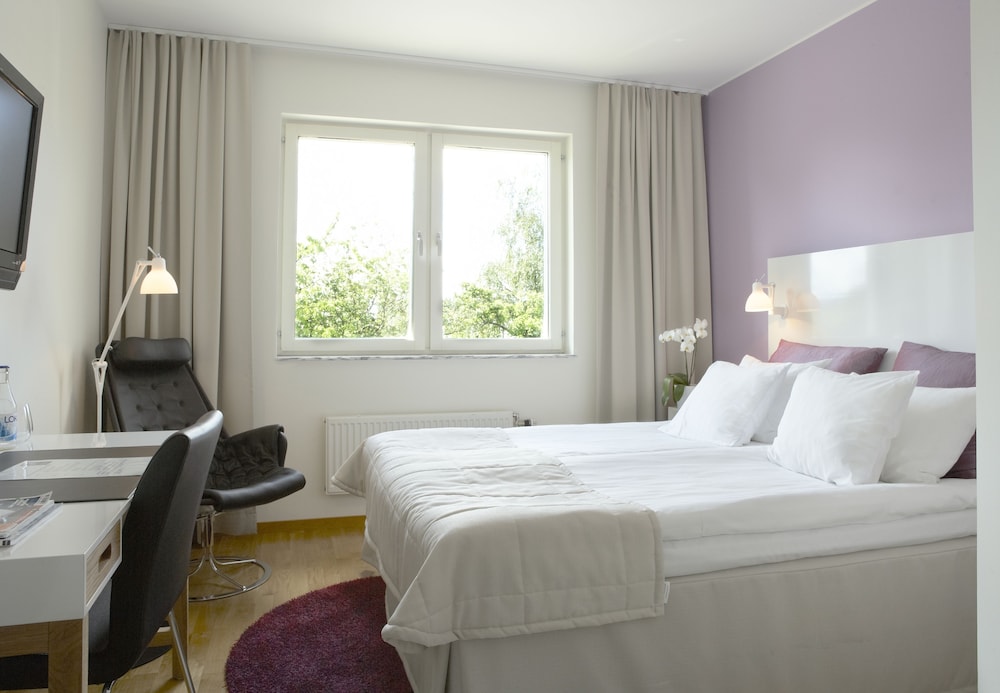 First Hotel Planetstaden 18/83