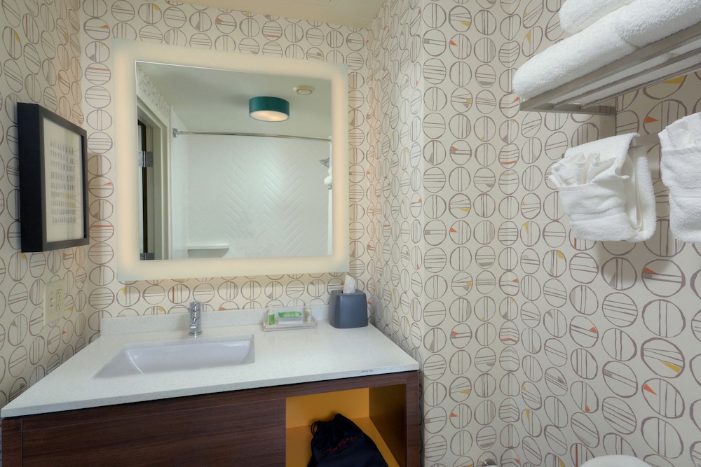 Holiday Inn Raleigh-Durham Airport 20/66