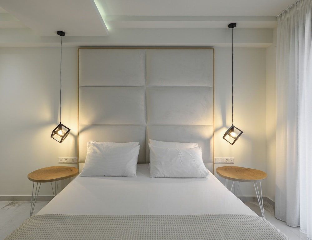 Thetis Boutique Luxury Apartments 19/50