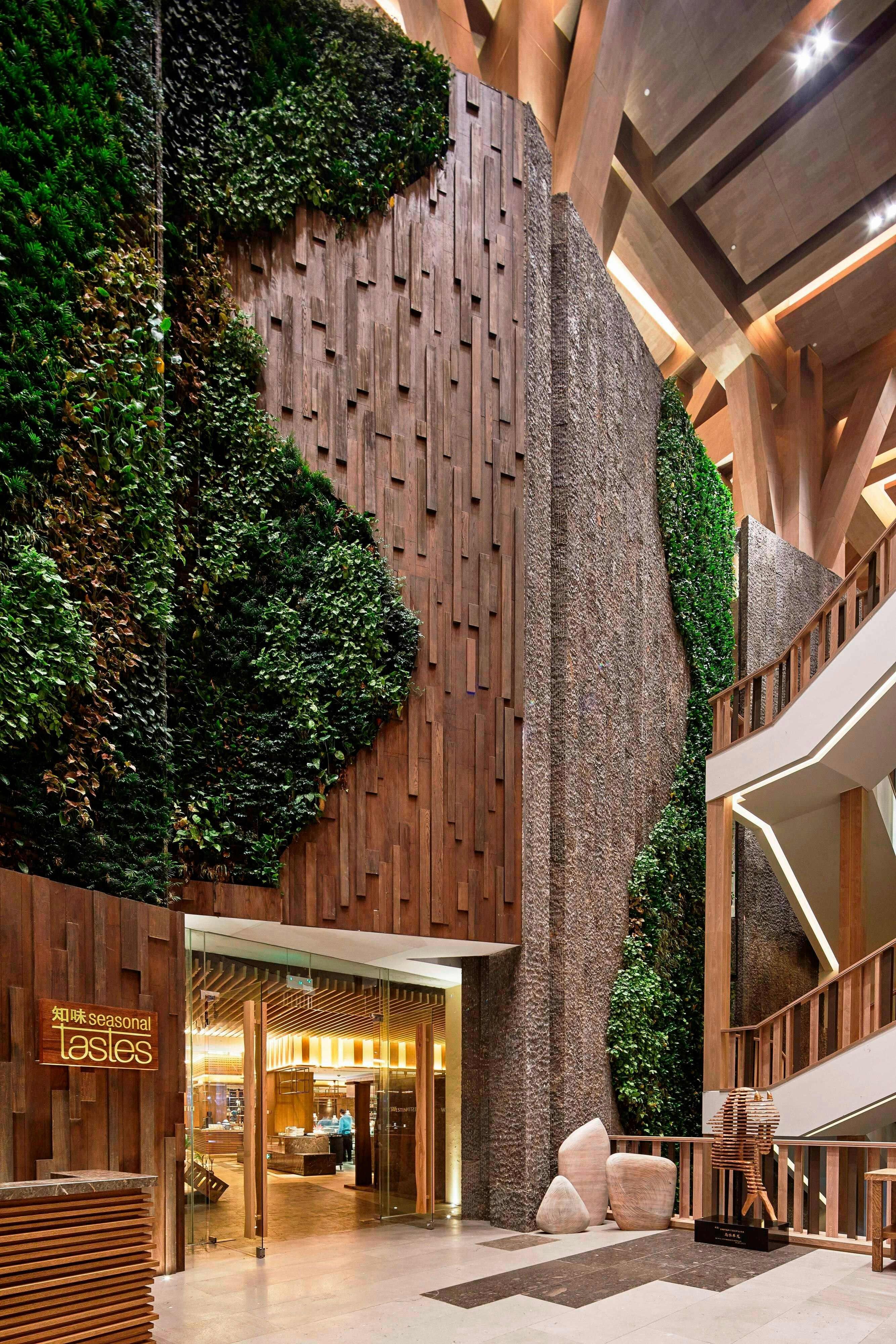 THE WESTIN SHIMEI BAY RESORT 4/70