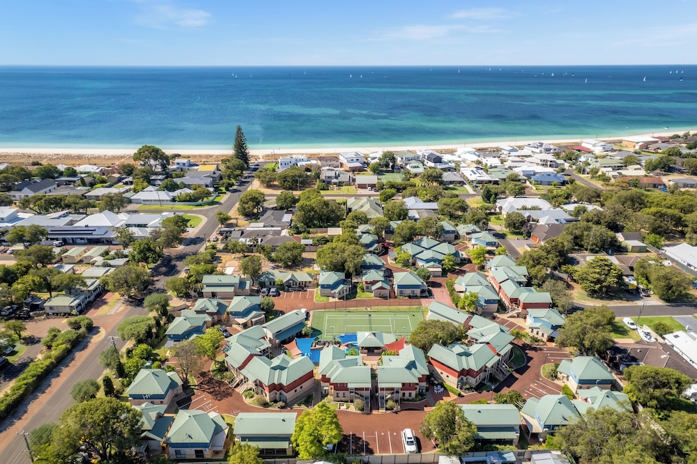 AMALFI RESORT BUSSELTON 59/61