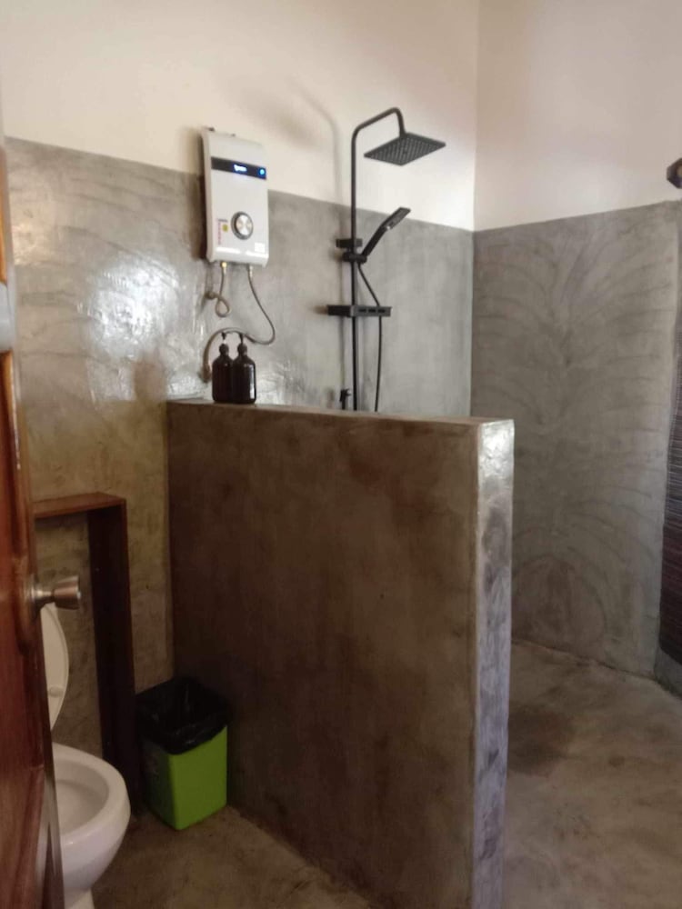 Bluemango Rooms & Villas 5/50