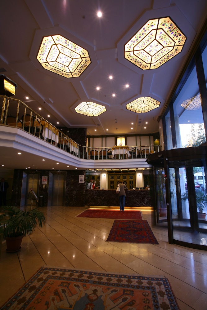 Istanbul Royal Hotel 13/44