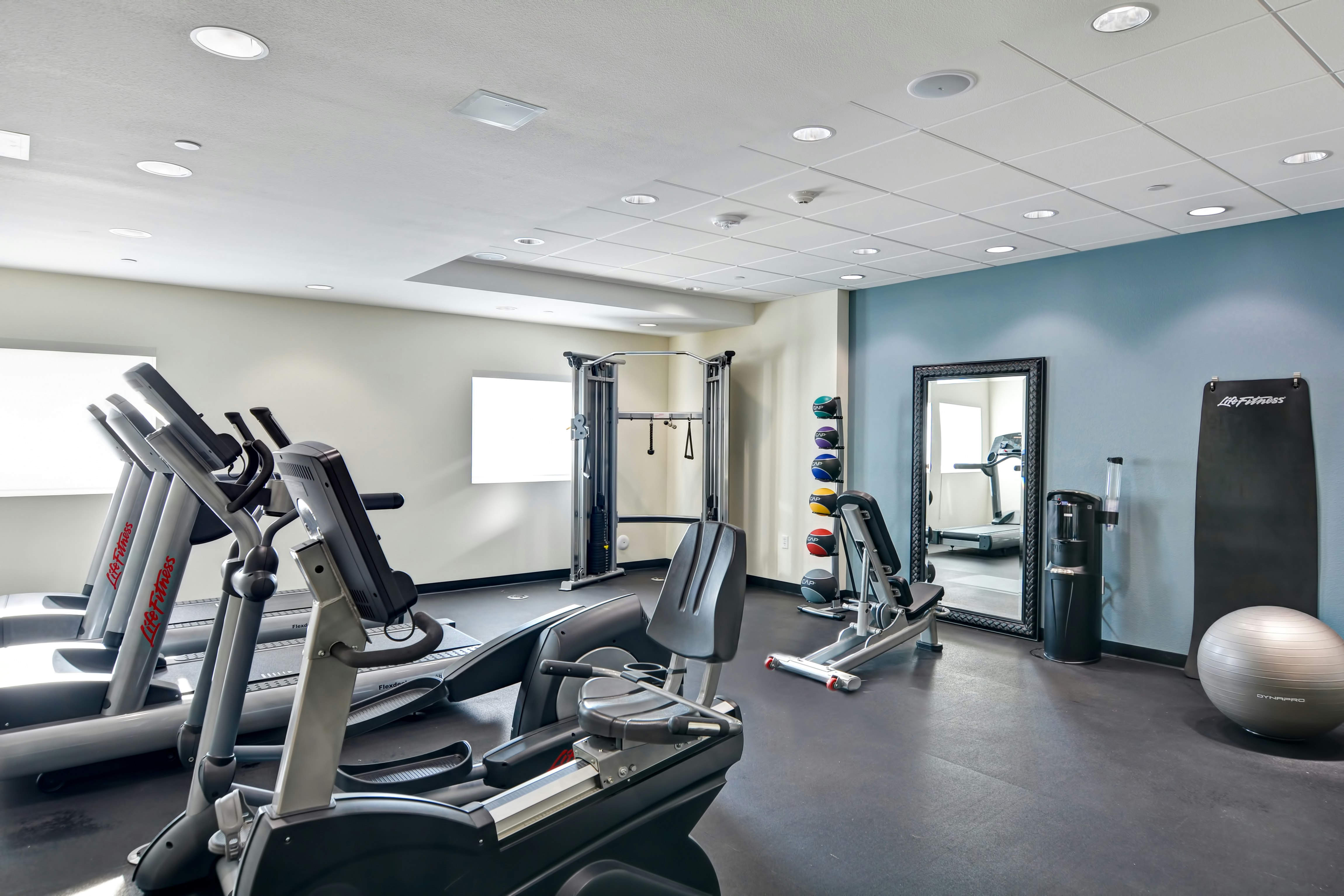 Home2 Suites By Hilton Azusa 11/22