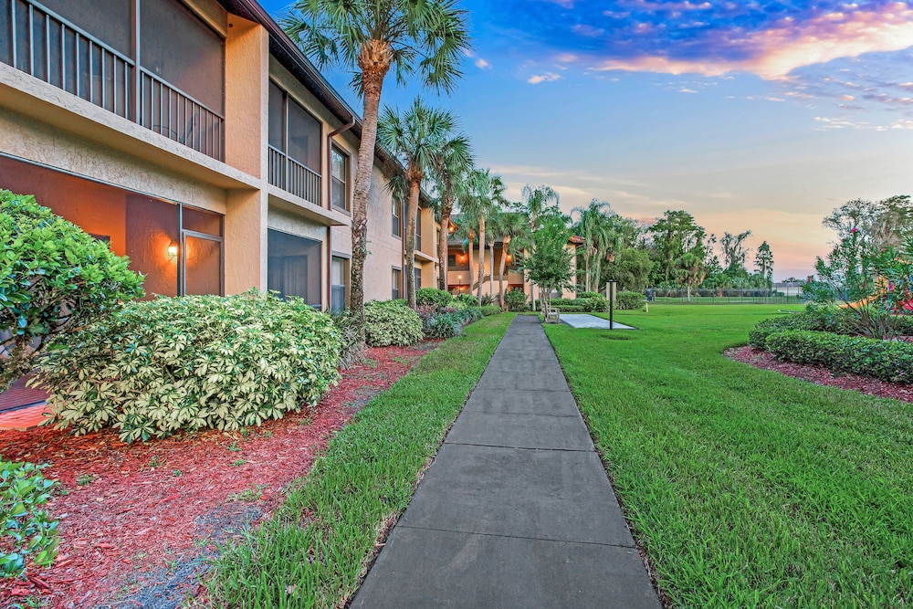 Alhambra Villas 25/29