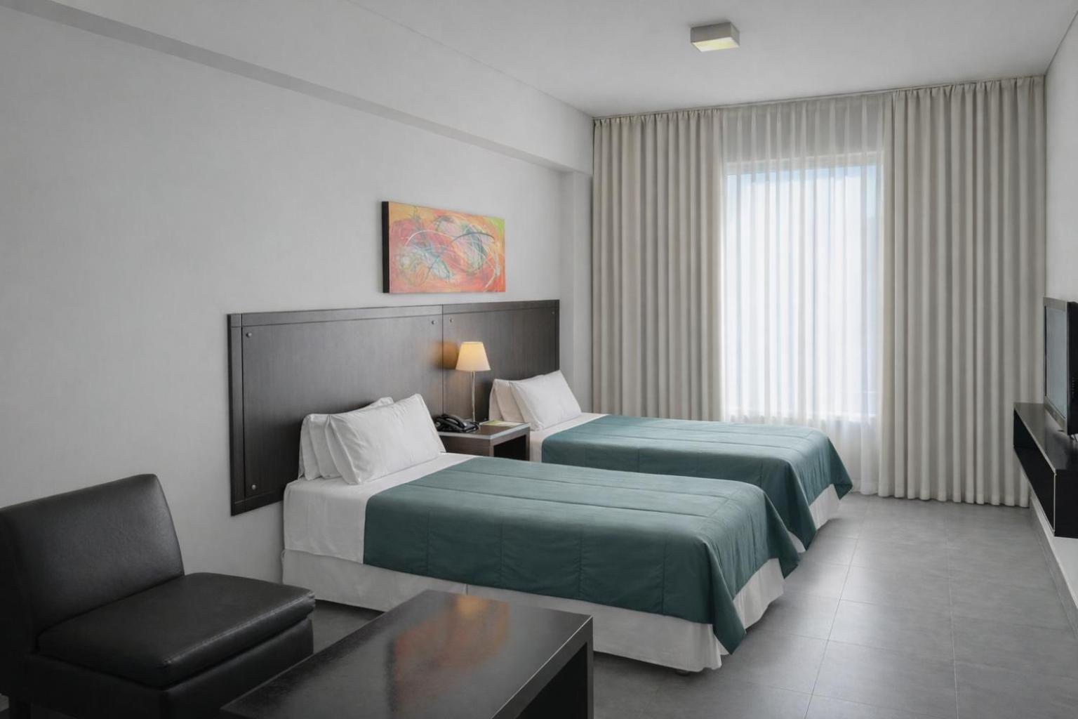 Executive, Suite, Twin Beds
