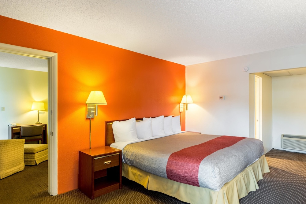 Motel6 Butte, MT - Historic City Center 29/59