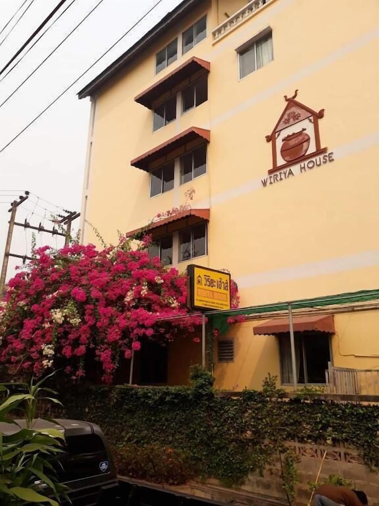 Wiriya House 57/61