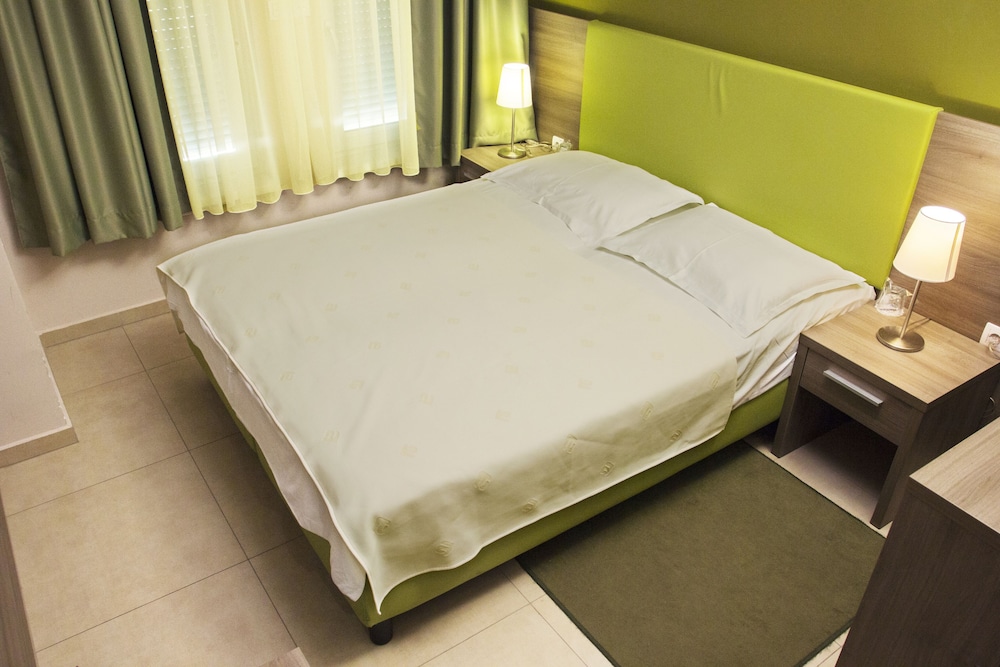 Zenit Hotel 5/19