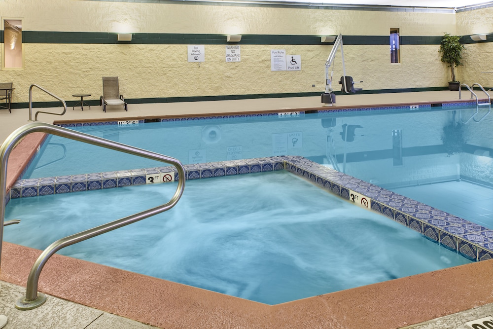 swimming pool spa