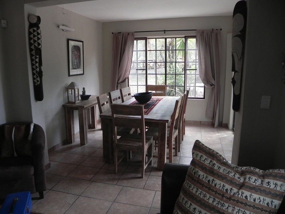 Marloth Kruger Bush Villa 24/36