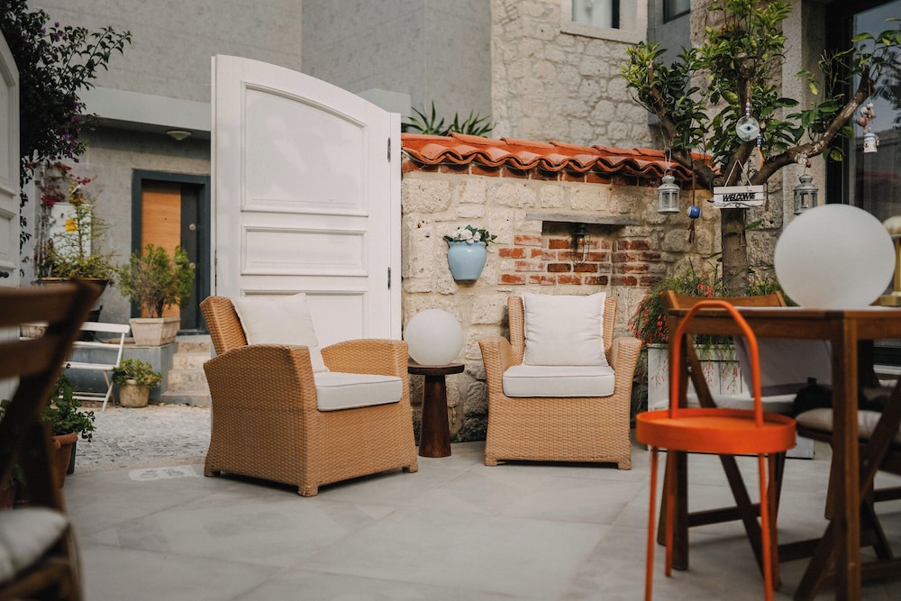 Portakal Cicegi Alacati 28/50