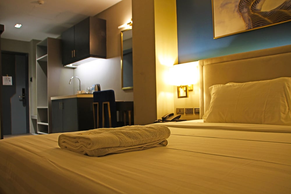 Pvl Suites 19/33