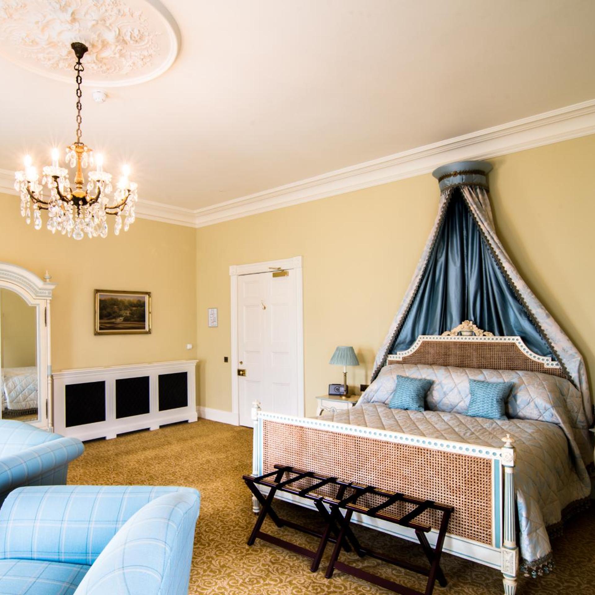 Castle, Double Bed, Large، Crossbasket Castle 4/10