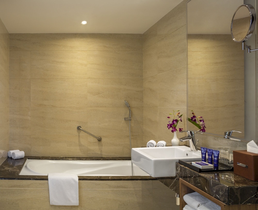 Vivanta Thiruvananthapuram 13/68