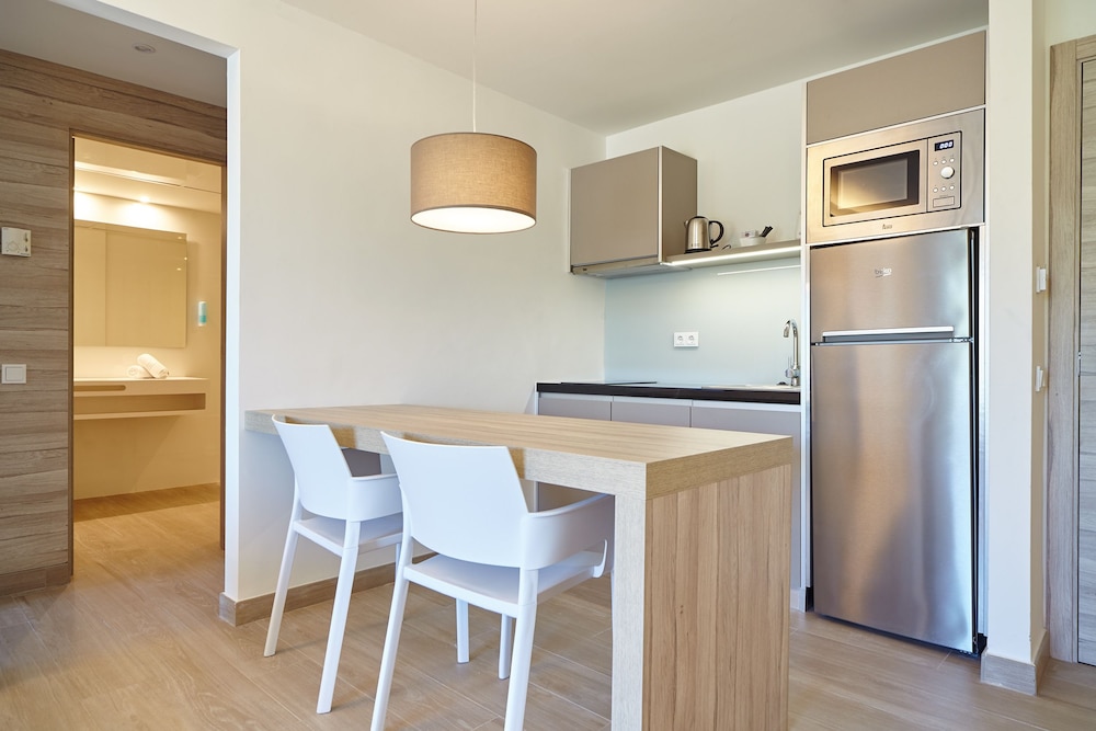 Sol Bahia Ibiza Suites 30/41