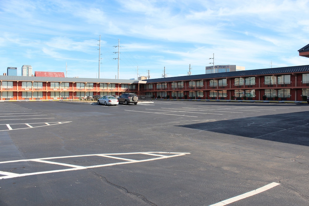 Tourway Inn 46/58