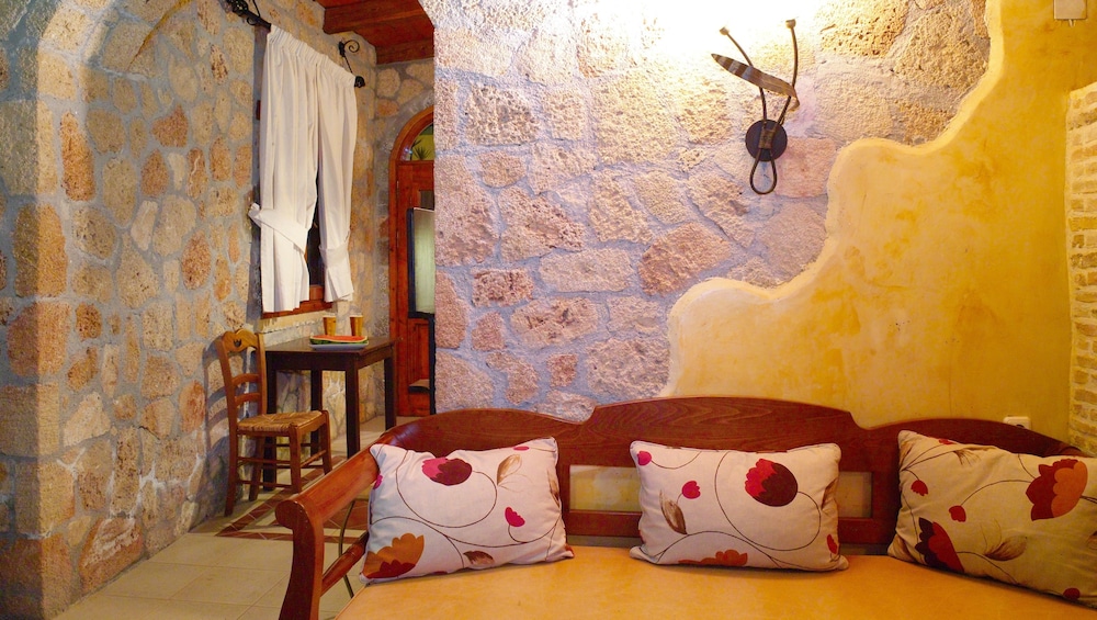 Camelot Royal Beds 13/50