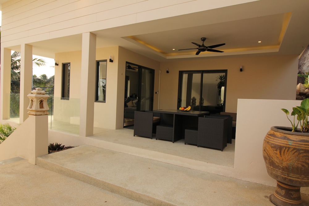 Baan Seaview Hoilday Villas 8/50