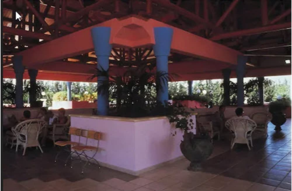 Villaggio Club Giardini d’Oriente 38/49