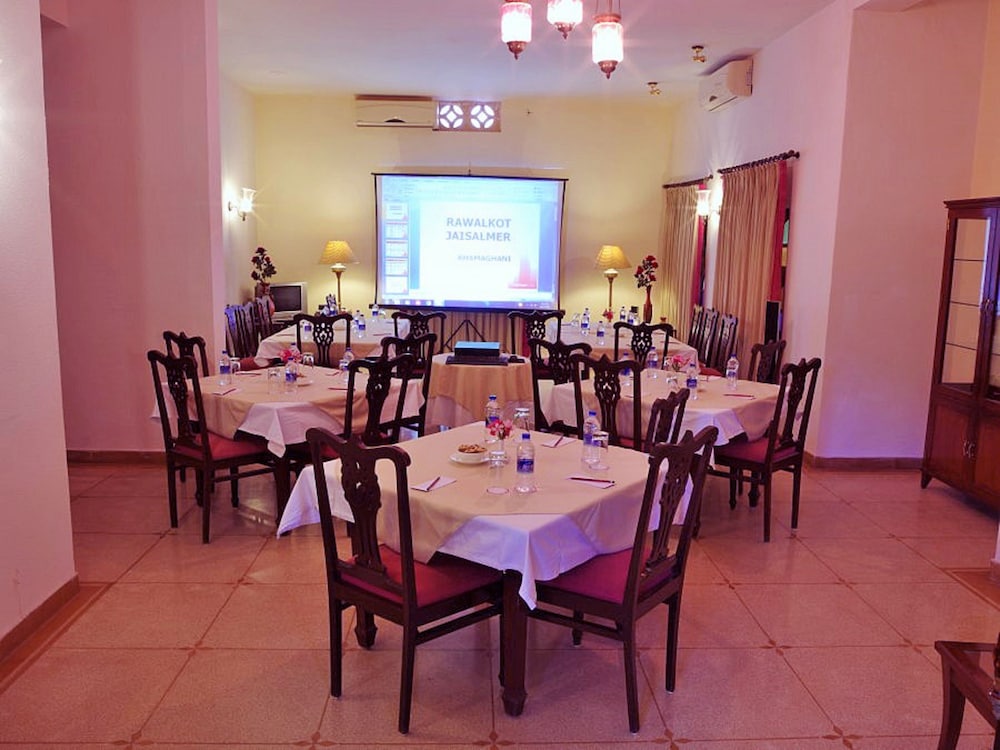 Hotel Rawalkot Jaisalmer 58/72