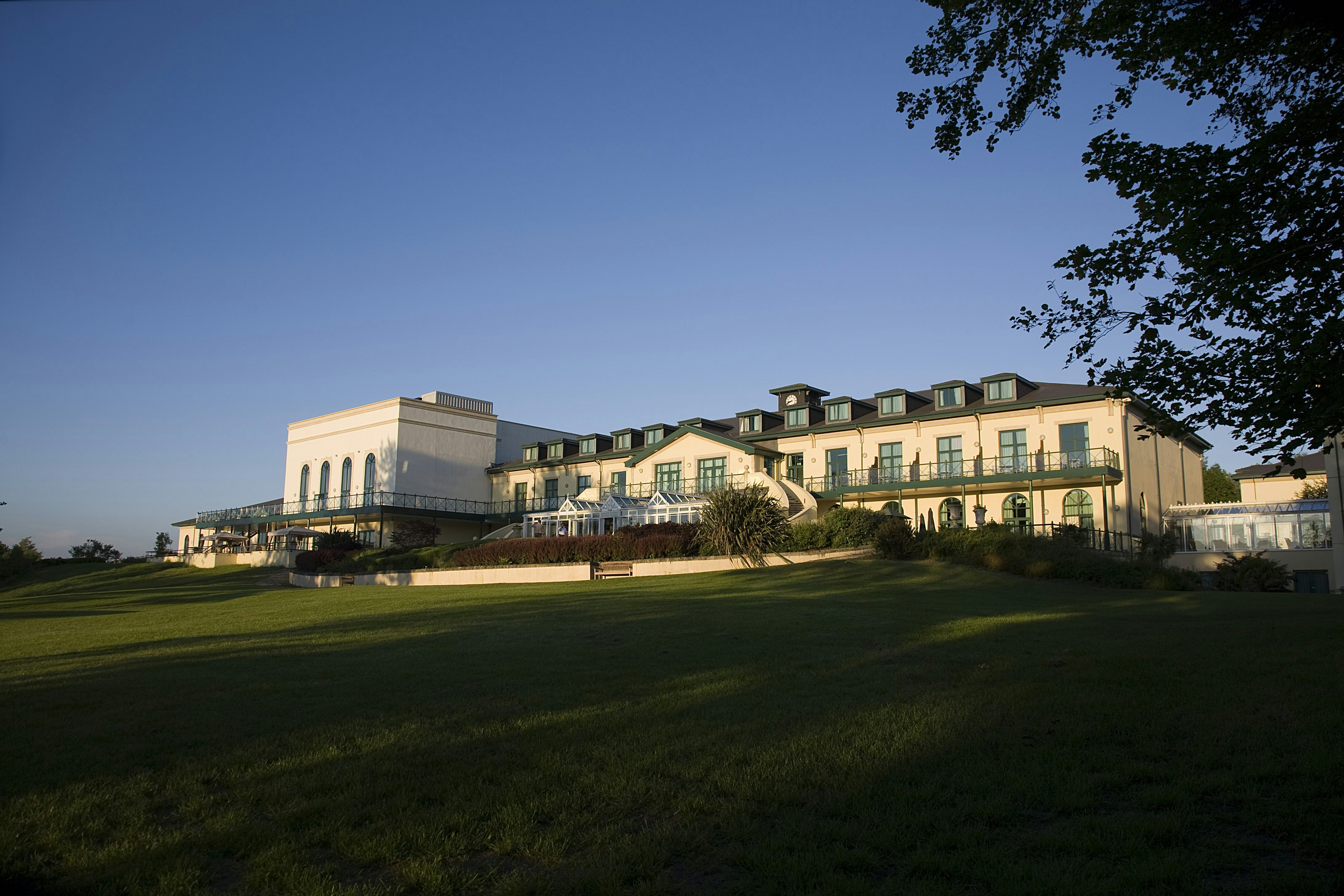 The Vale & Golf Club 3/75