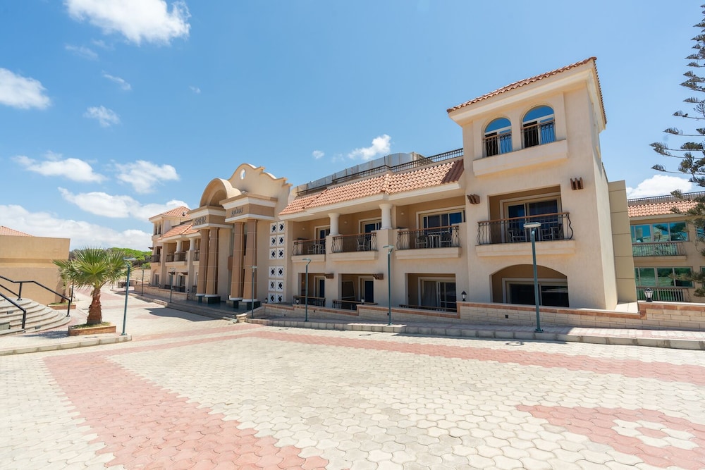 Safir Marsa Matrouh Resort 7/63