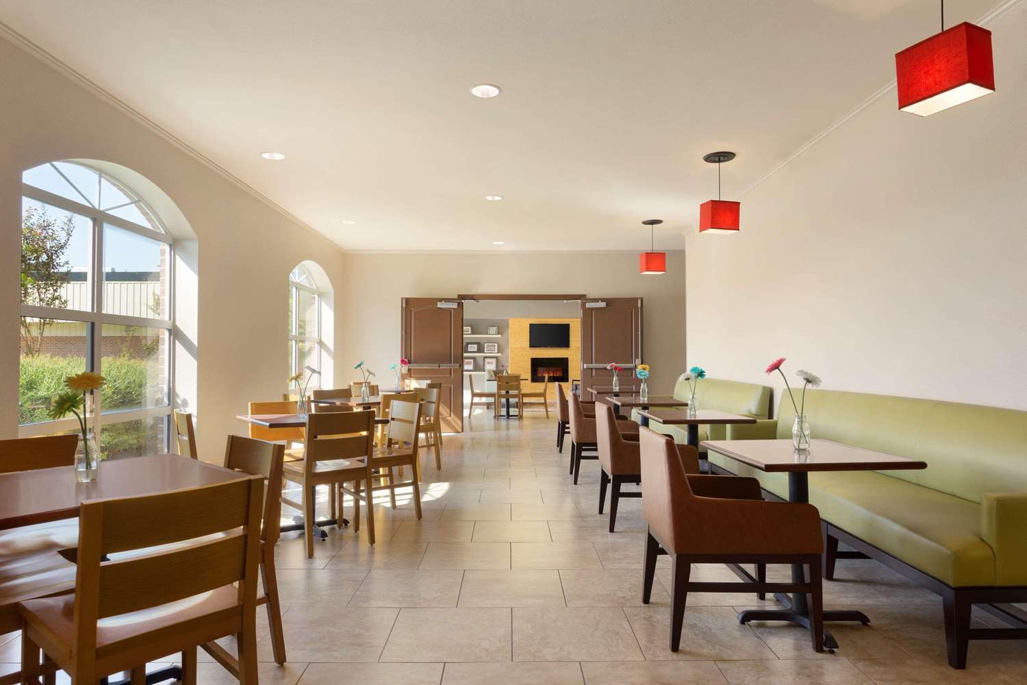 Hotel Pineville & Conference Center Alexandria I-49 4/8