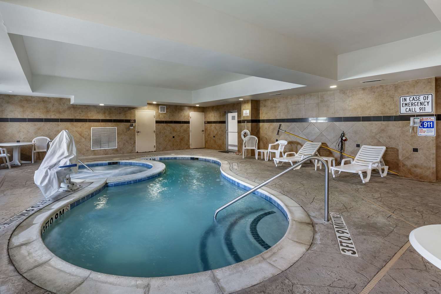 Comfort Suites Plano - Dallas North 9/24