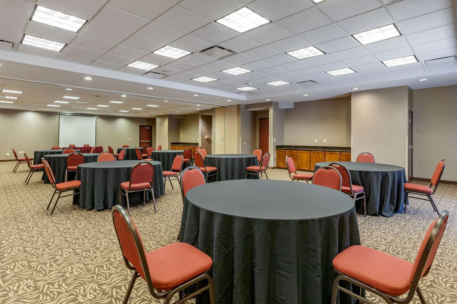 Comfort Suites Glendale State Farm Stadium Area 37/45