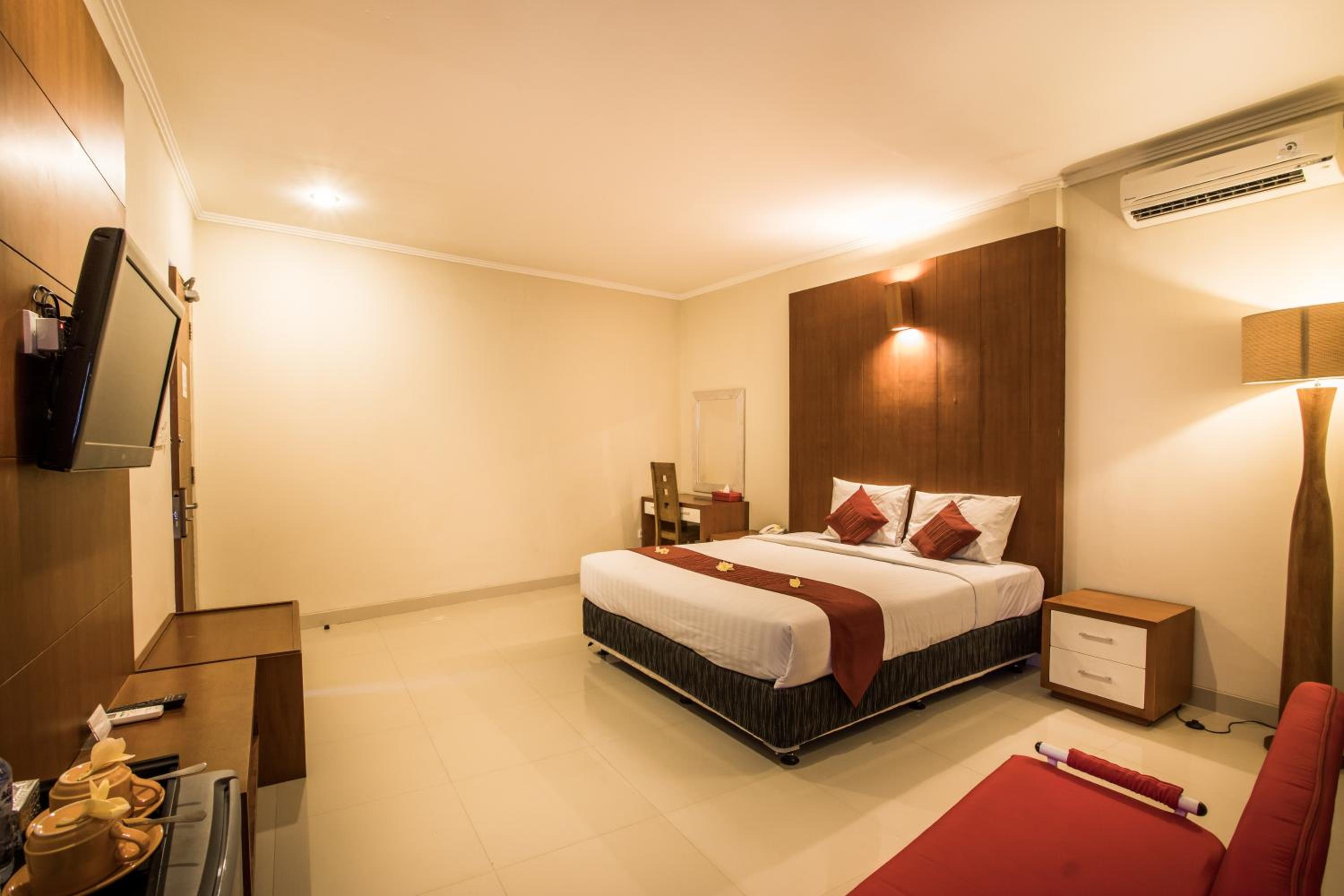 غرفة ديلوكس بسرير مزدوج أو سريرين منفصلين، Svarna Hotel Sanur 4/10