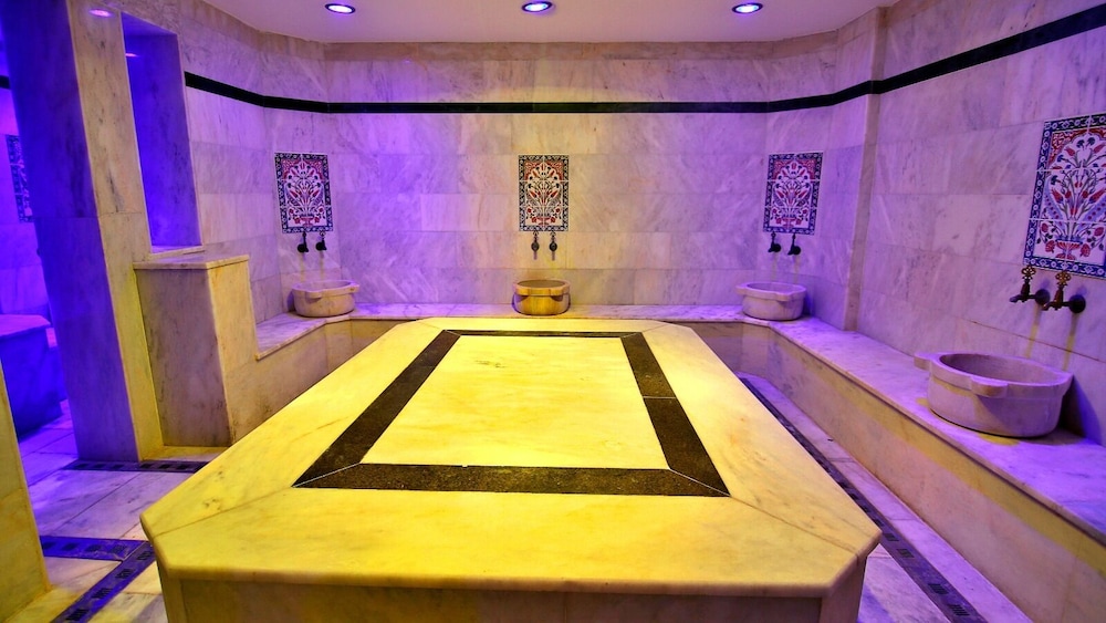 Ramira Joy Hotel 19/40