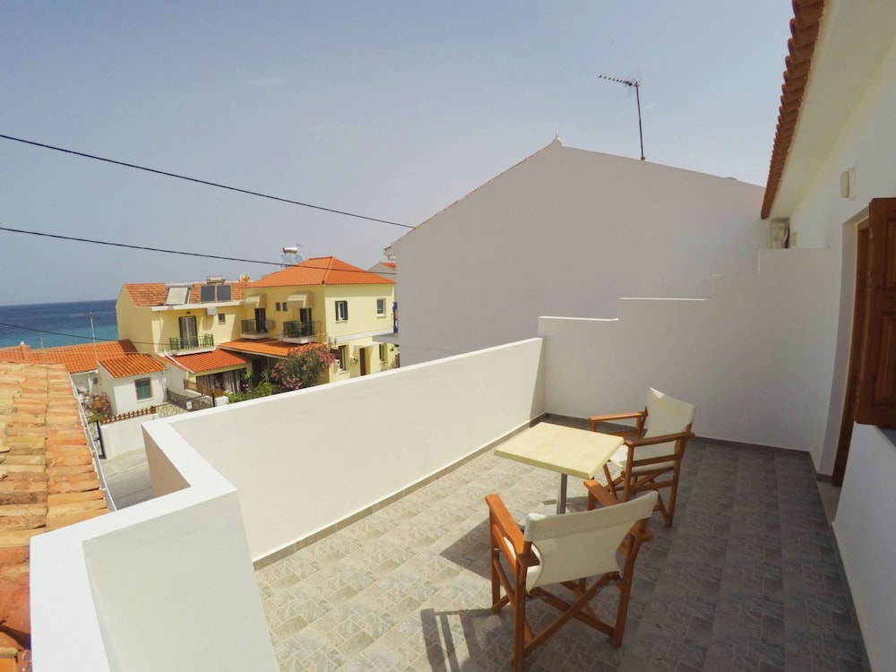 Tarsanas Apartments 42/49