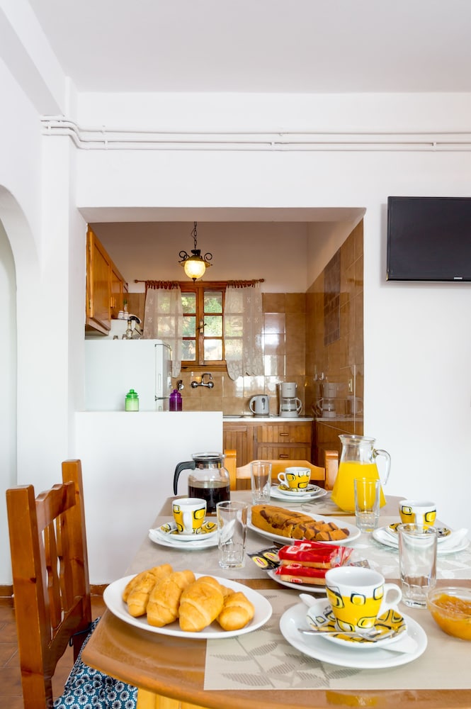 Romanza Villas 34/43