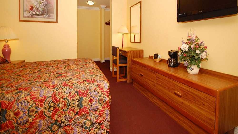 M Star Inn And Suites Blythe 26/36