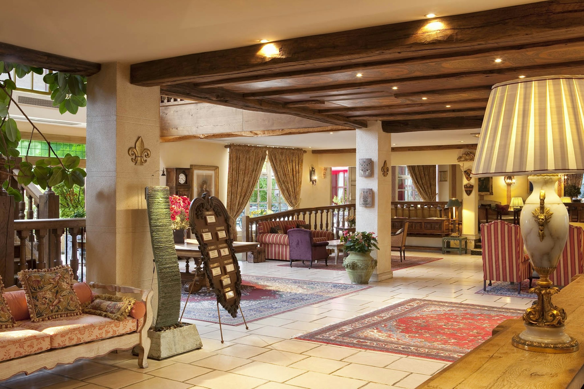LE MANOIR DE GRESSY 3/21