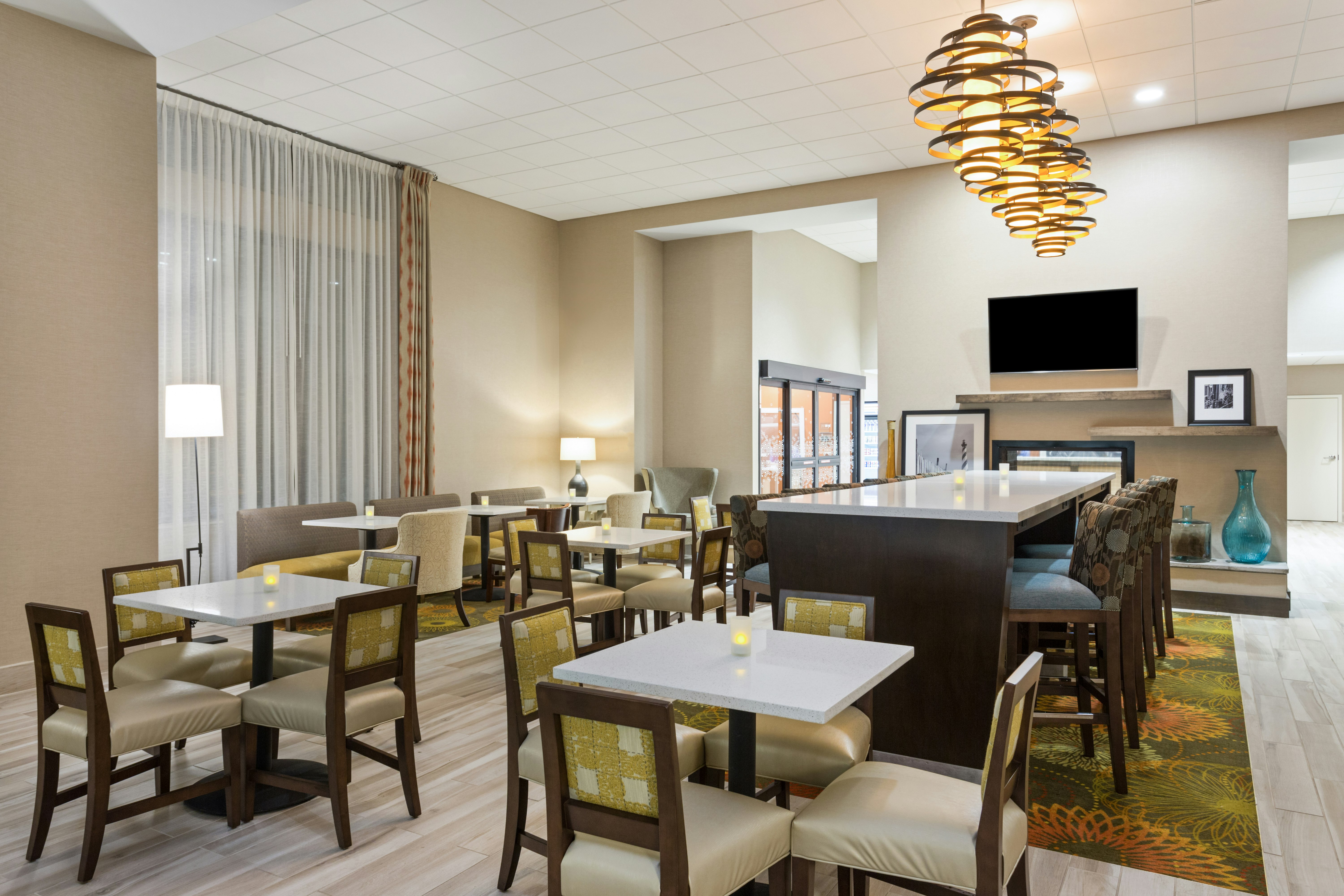 Hampton Inn Sault Ste Marie 28/42
