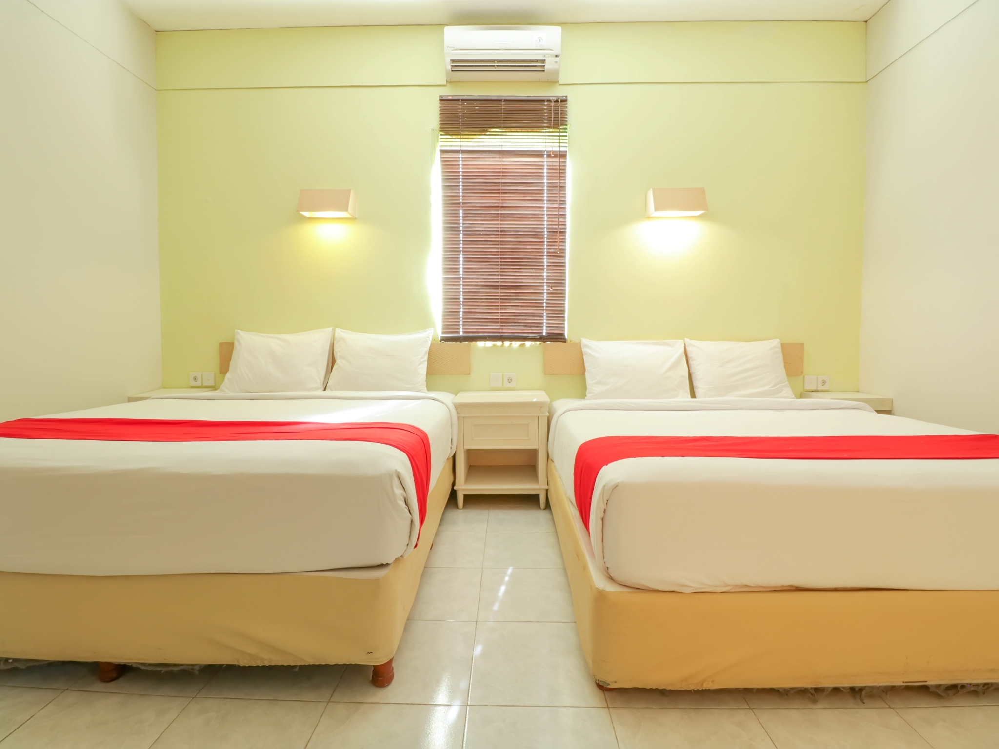 Oyo Flagship 2253 The Sunrise Sanur (Ex. Oyo 2253 The Sunrise Sanur) 17/56