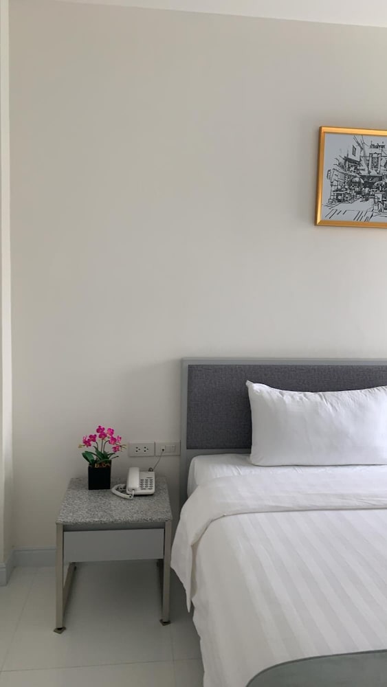 iCare Residence & Hotel 24/41