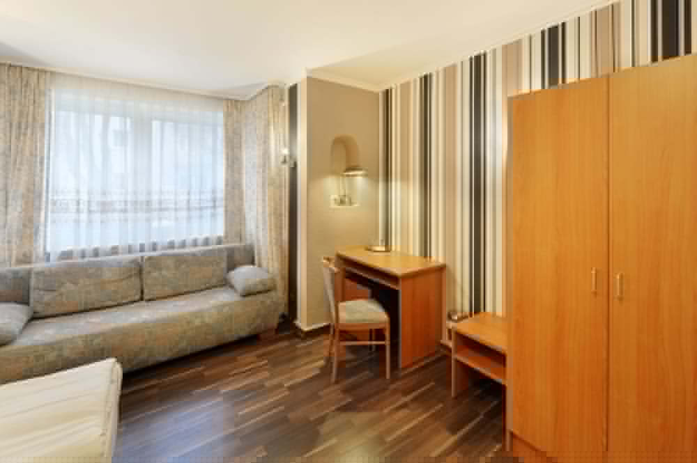 Fair Hotel Villa Diana Westend 41/65