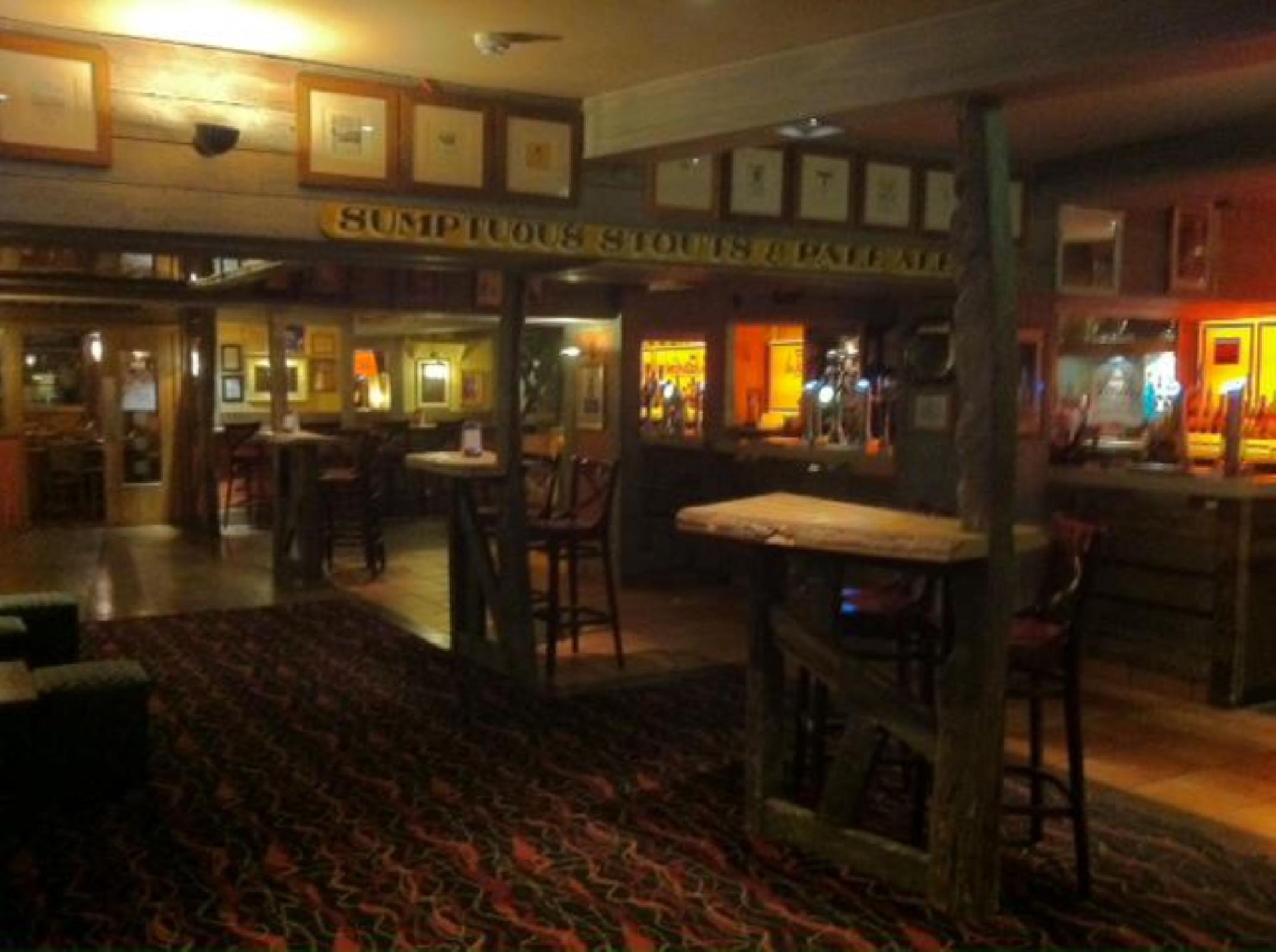 Waterford Lodge Hotel 16/18