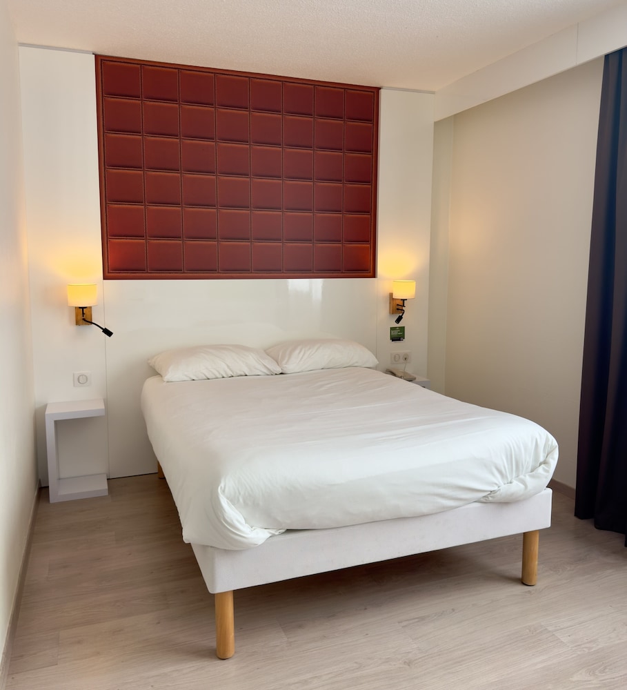 Ibis Styles Bordeaux Saint Medard 15/50