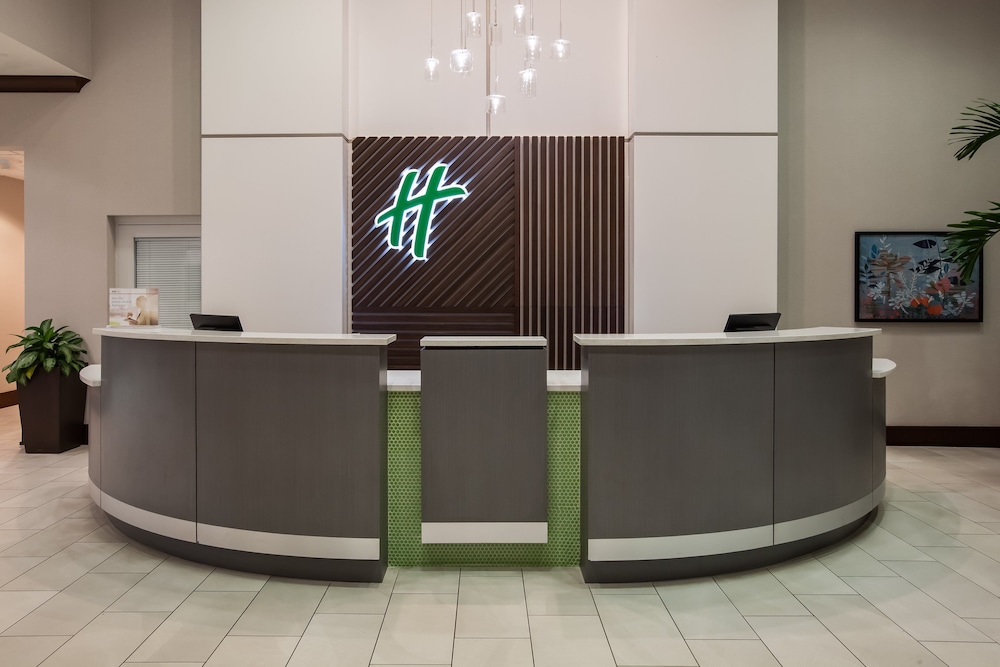 Holiday Inn Gulfport Airport 7/46